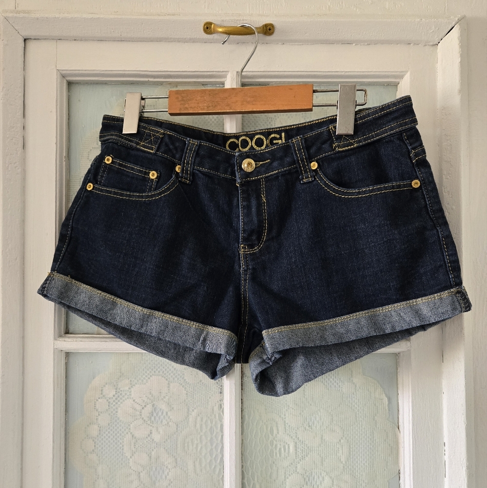 Coogi Dark Blue Denim Cuffed Shorts with Gold Stitching Size 9/10